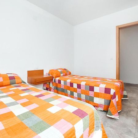 Cozy Apartment In Moncofa With Kitchenette Luaran gambar